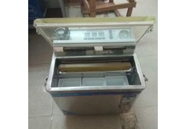 Máy hút chân không chè LD-300