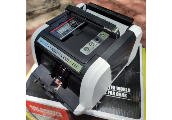 Máy đếm tiền CASHTA 3900UV