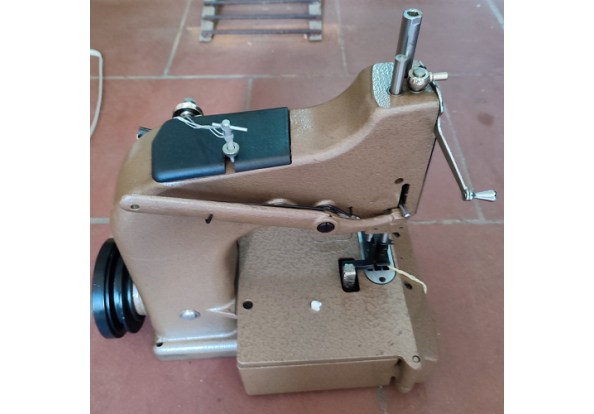 Máy may bao bi để ban gk8-2